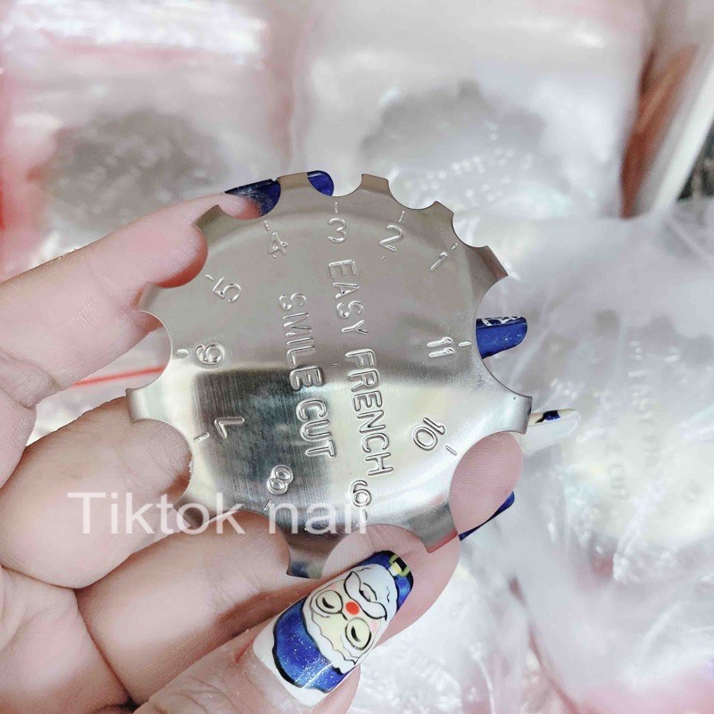 khuôn cắt bột tròn