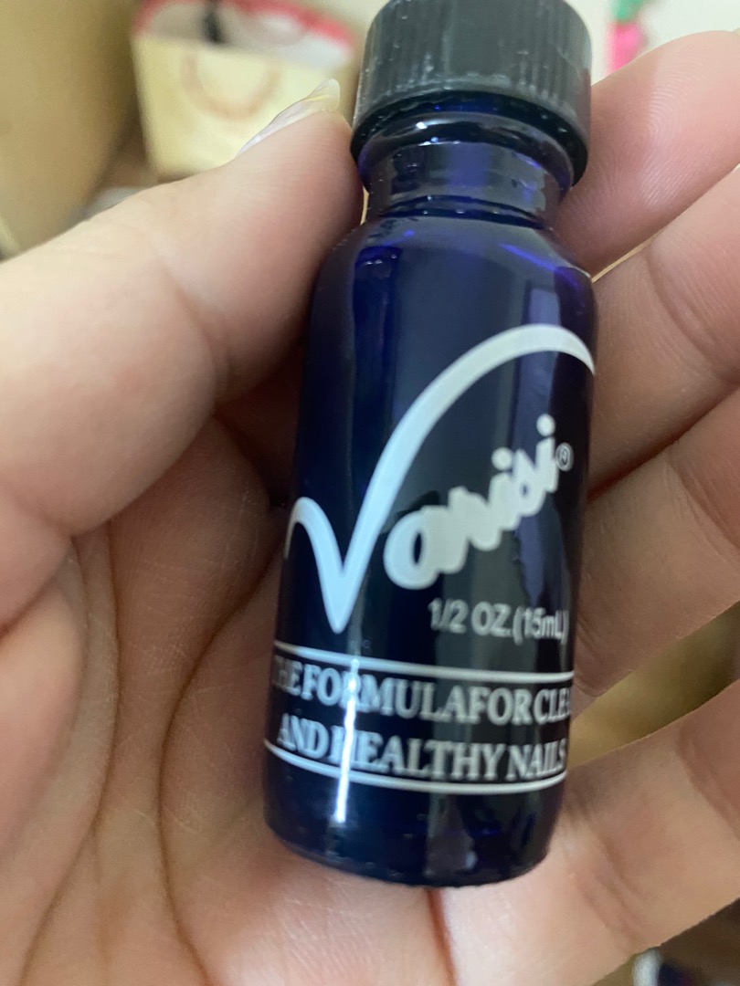 Varisi hỗ trợ nấm móng tay nấm móng chân