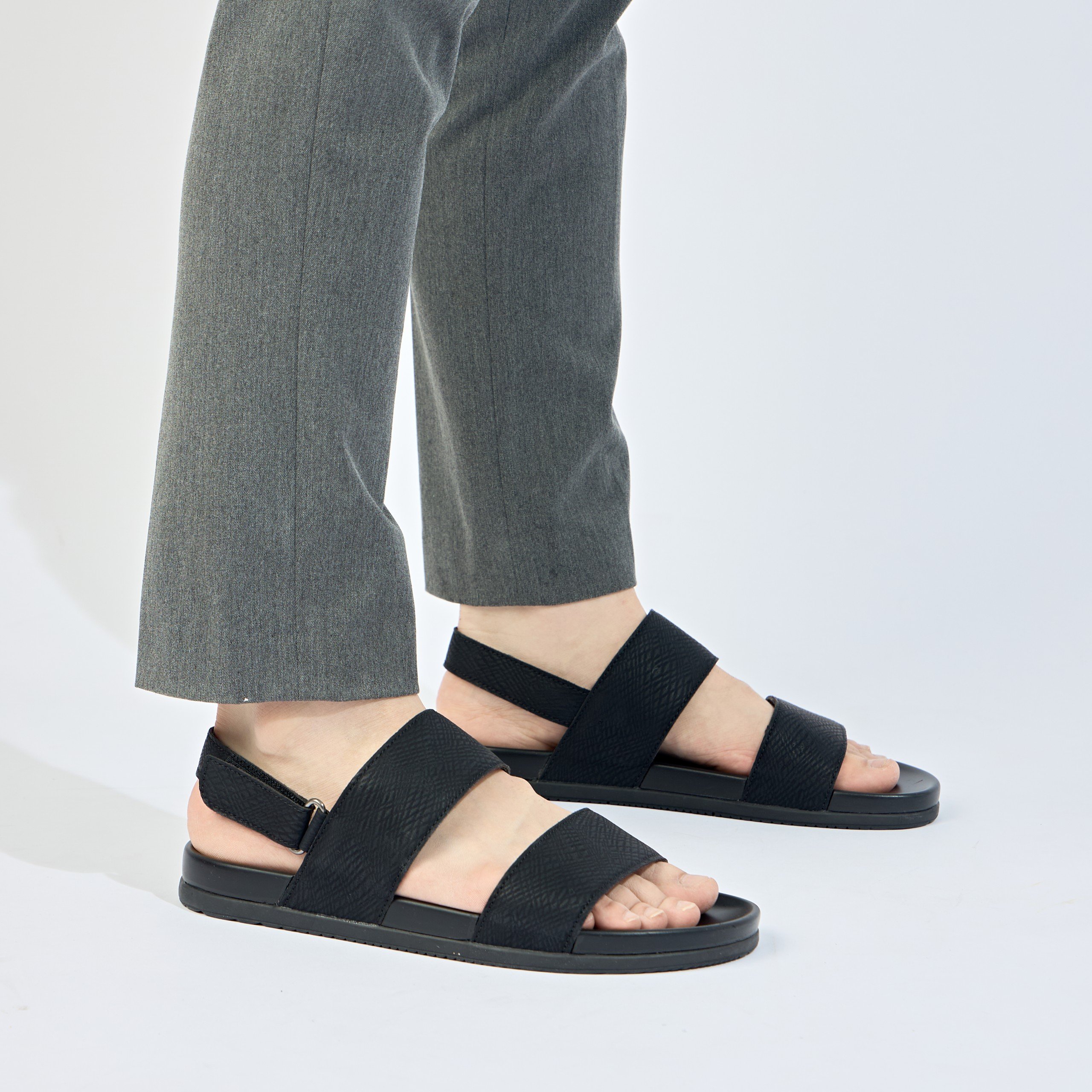 Giày sandal nam mwc 7078 - sandal nam hai quai ngang basic tiện lợi