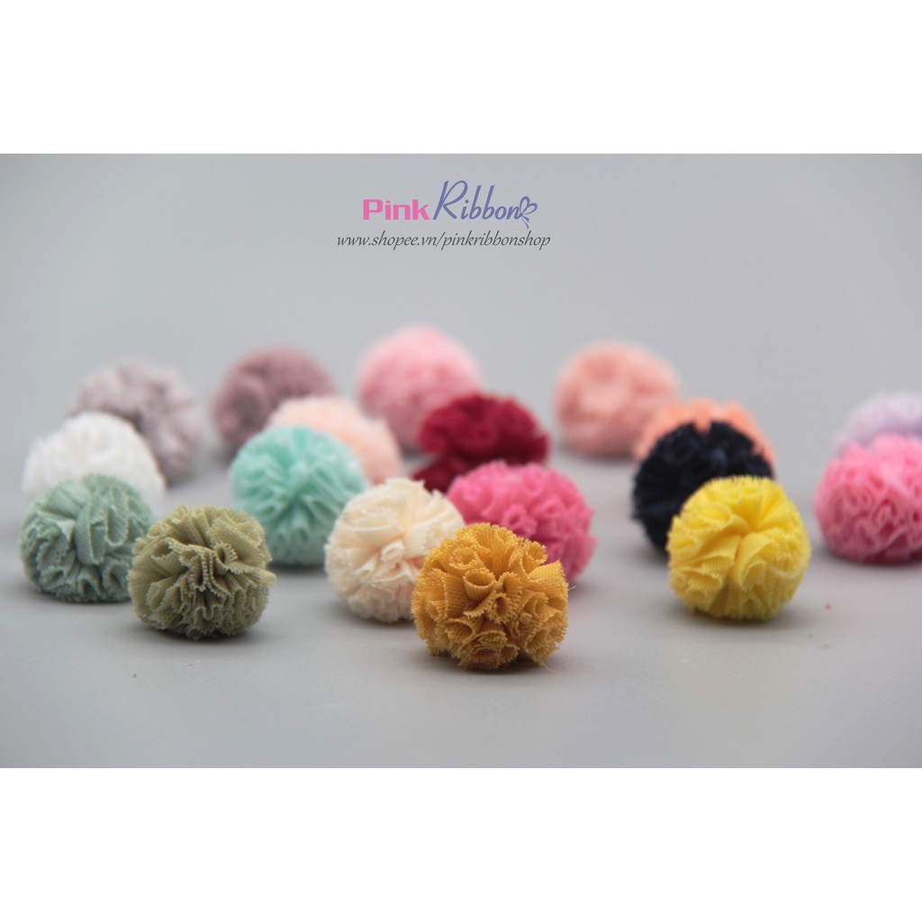 [SET 5 CÁI] Pompom các màu cỡ 2.5cm làm phụ liệu thời trang, may mặc