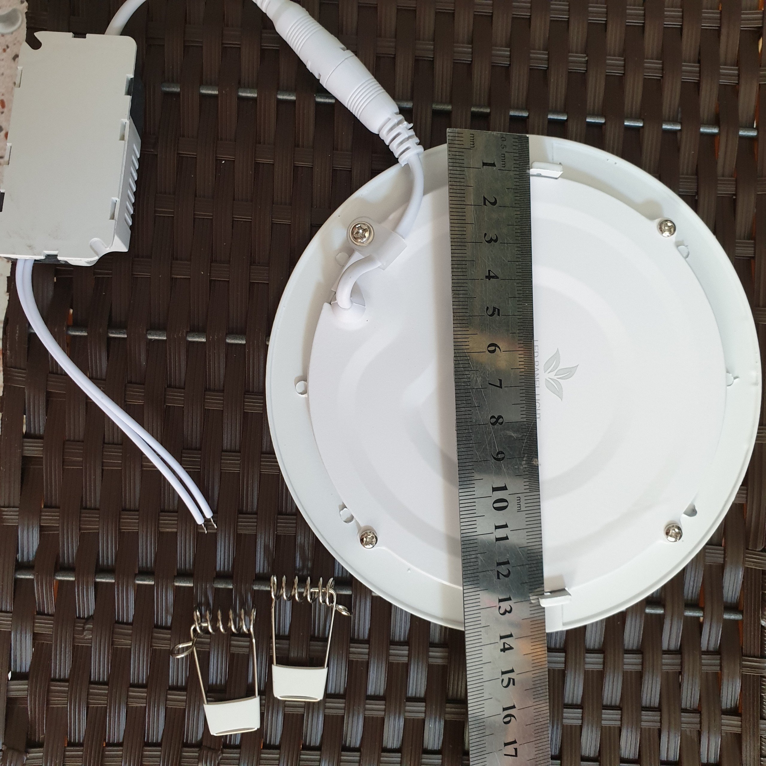 9W Recessed Led Downlight Bulb - Round - Square (White - Yellow)