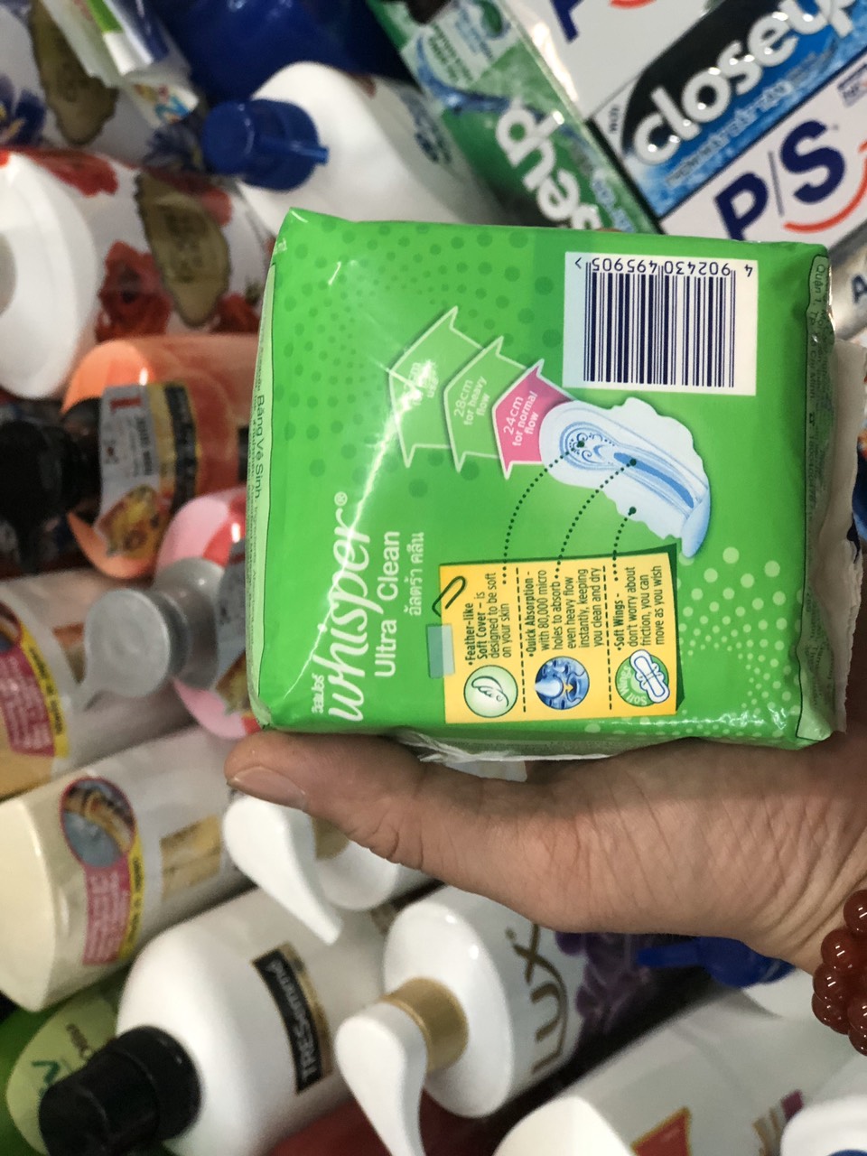 BĂNG VỆ SINH WHISPER SIÊU MỎNG CÁNH ULTRA CLEAN (10 MIẾNG/GÓI)