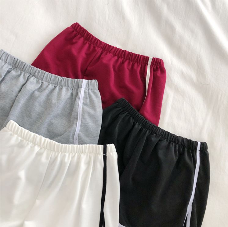 Quần đùi short nữ