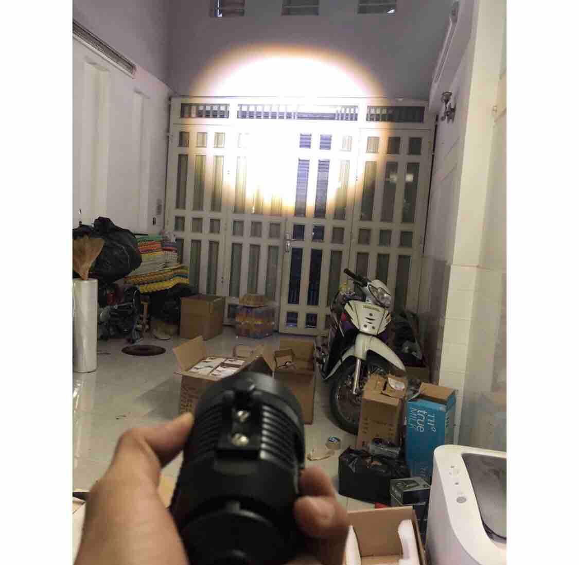 [HCM]ĐÈN LED TRỢ SÁNG KENZO 30
