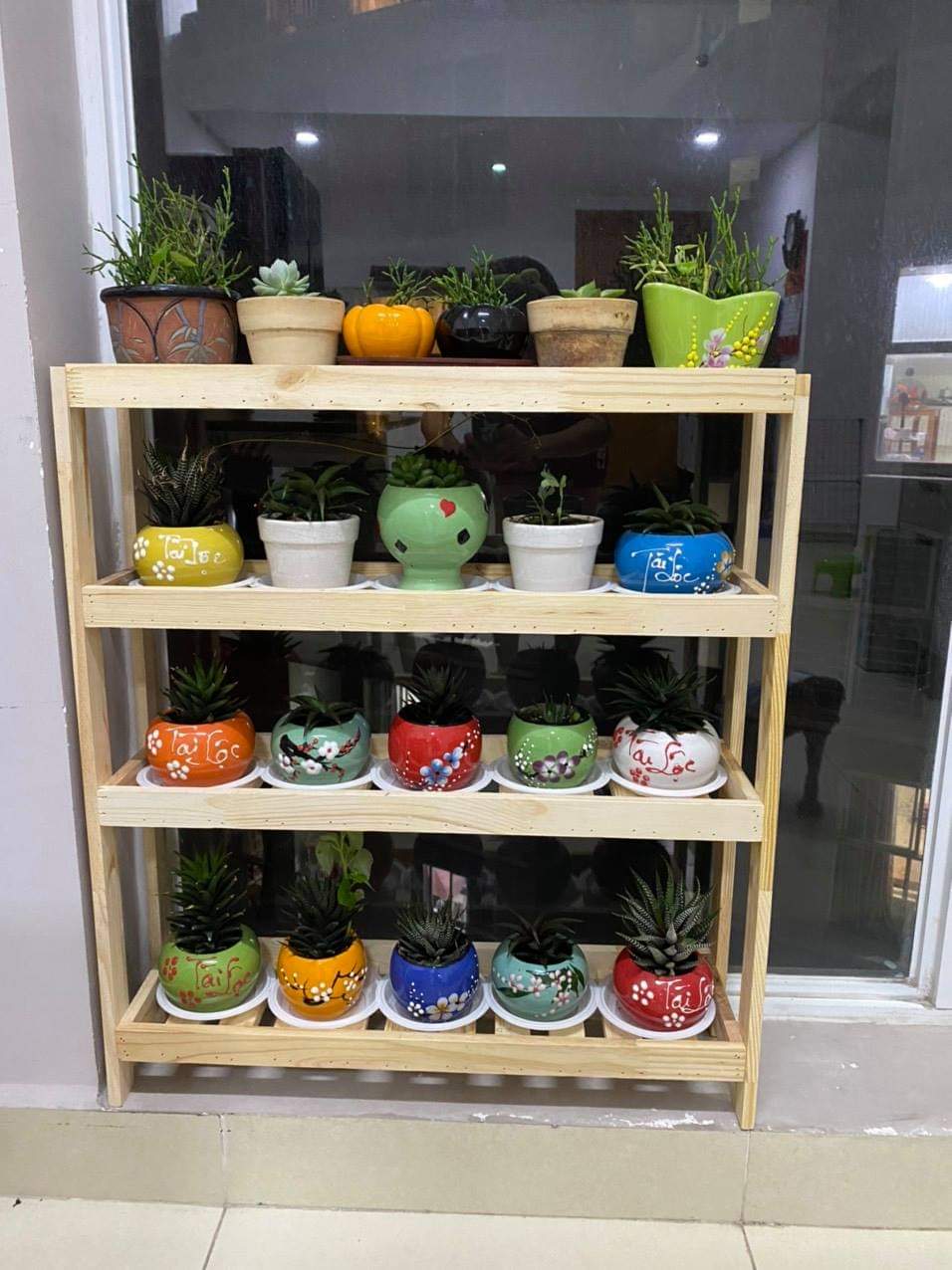 Kệ gỗ để đồ 4 ngăn decor