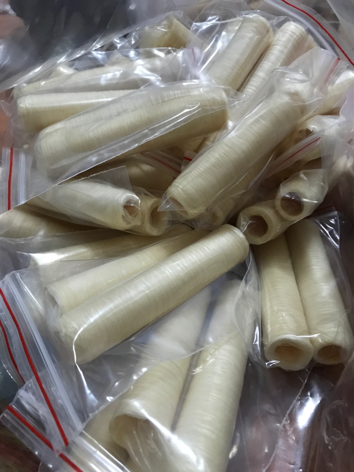 1 cuộn vỏ bọc xúc xích, lạp xưởng
