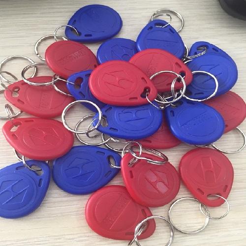 Thẻ từ RFID dạng móc khóa tần số 125Khz ( 100 thẻ)