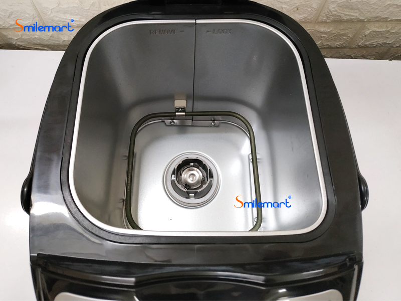 Máy làm bánh mì 12 chức năng Tiross TS821