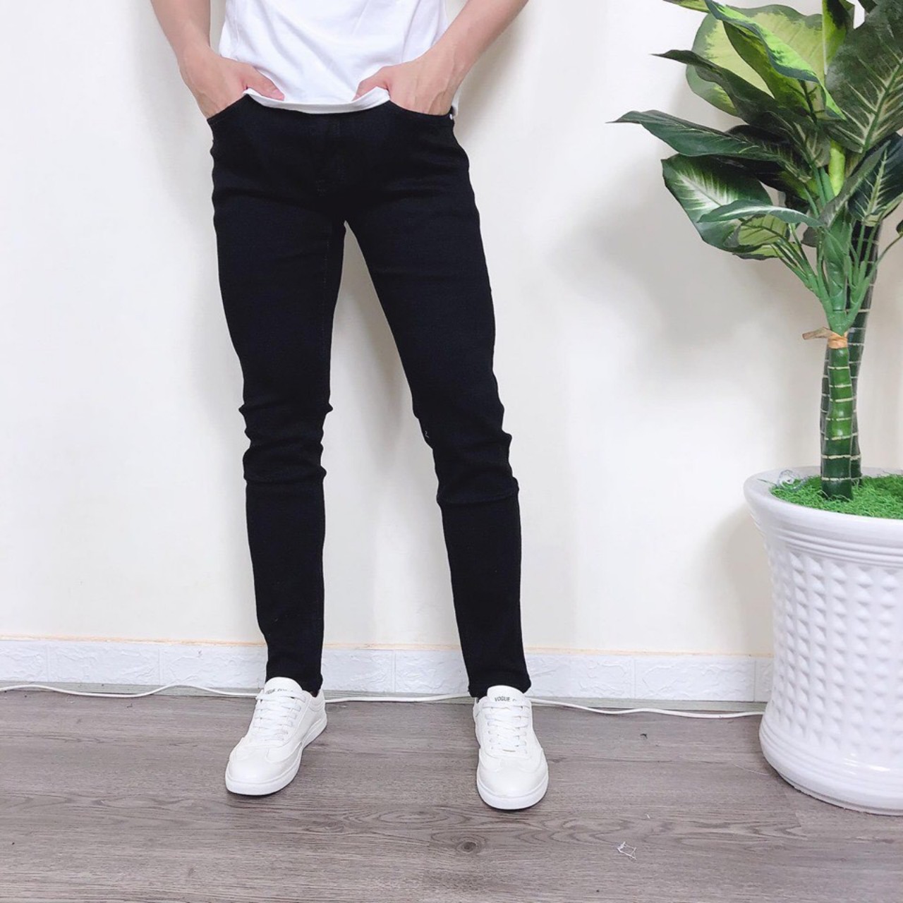 Quần jean nam cao cấp màu ĐEN TRƠN có size đai, không xù lông, không ra màu, chất giãn tốt -289