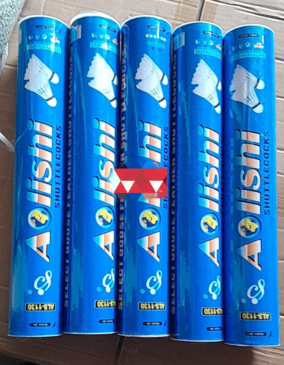 12 quả cầu lông