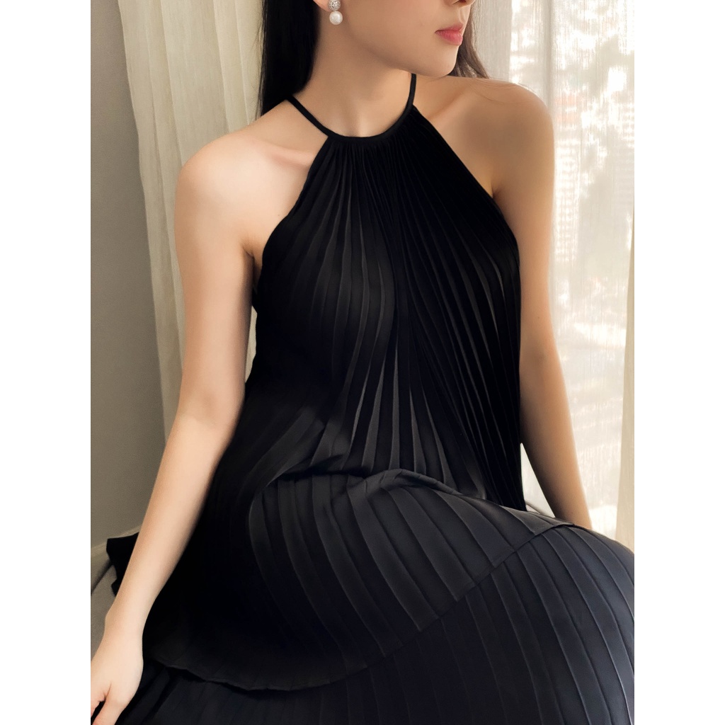 CIGNO- SET áo cổ yếm, chân váy dập ly lụa FIDELIA