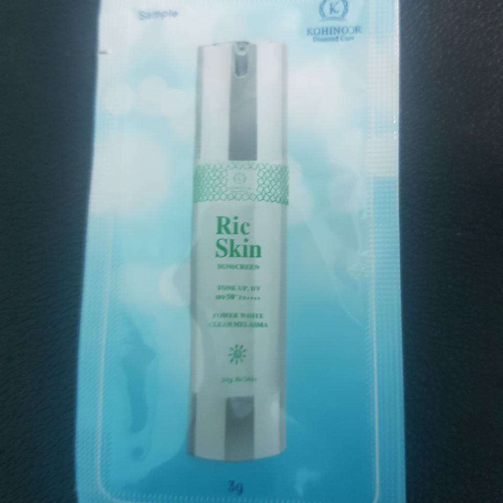 [HCM]kem face ric skin ngày (gói 3g)