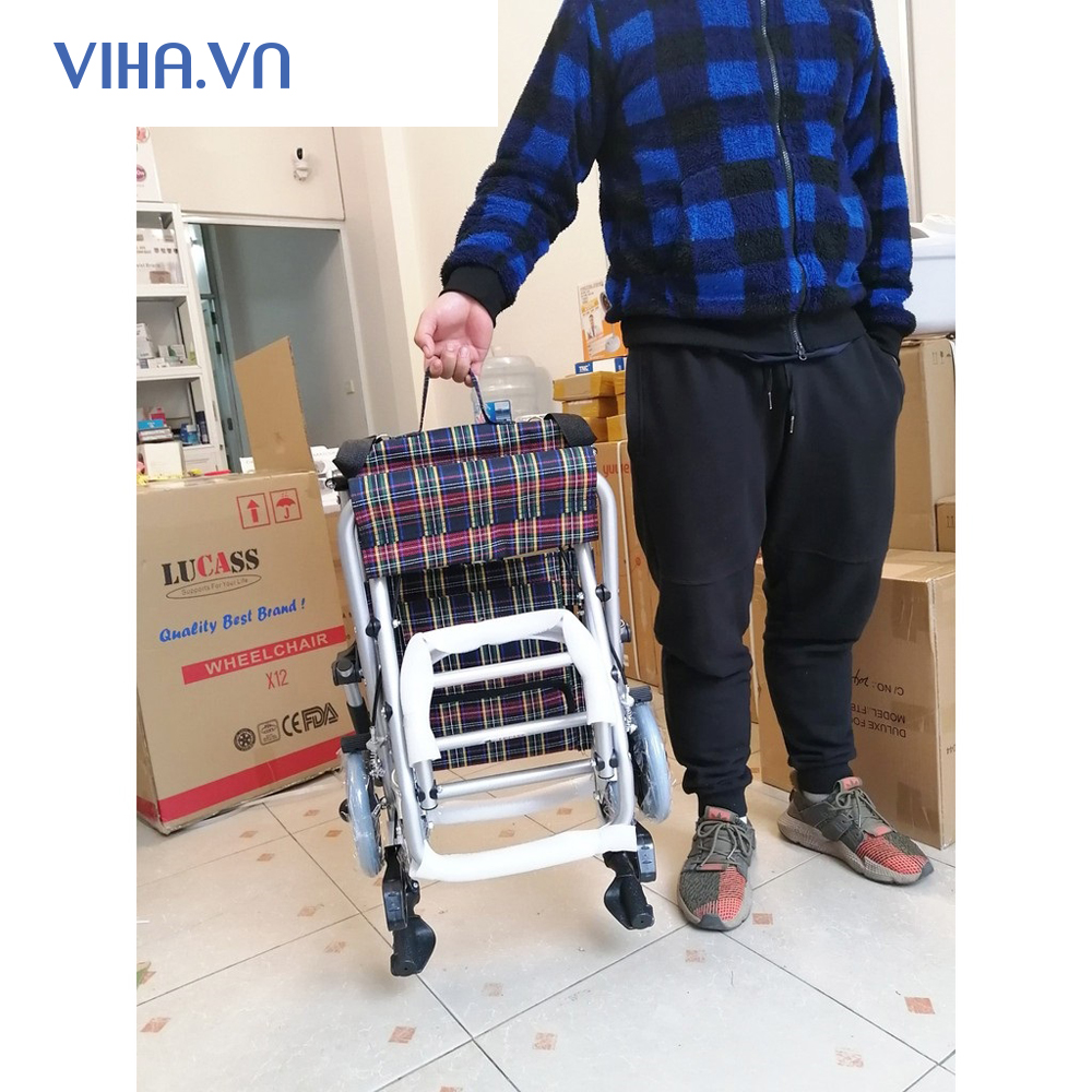 Xe lăn tay du lịch Lucass X12