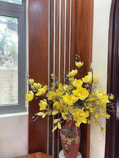 Cành lá giả aliu lá bàng lá phong hoa lụa cao cấp