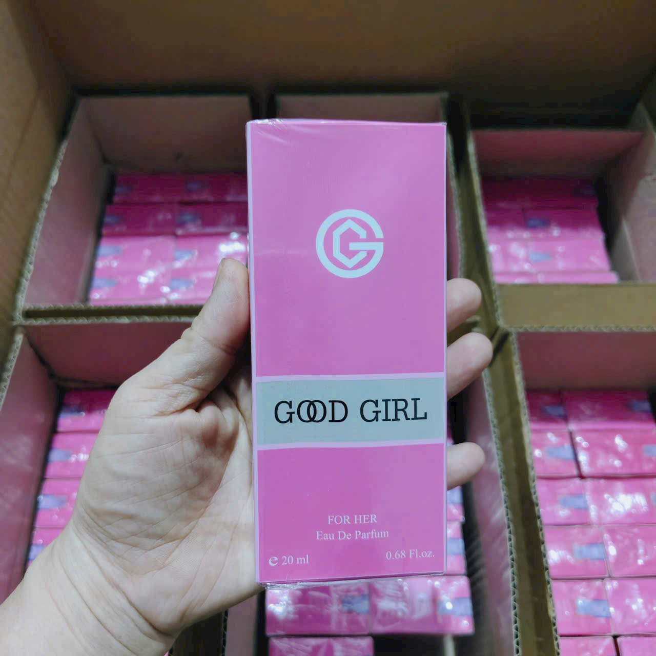 Nước hoa Unisex 20ml các loại (GOOD GIRL, QUEEN, BOSS, LUXURY, KING, SO SEXY)