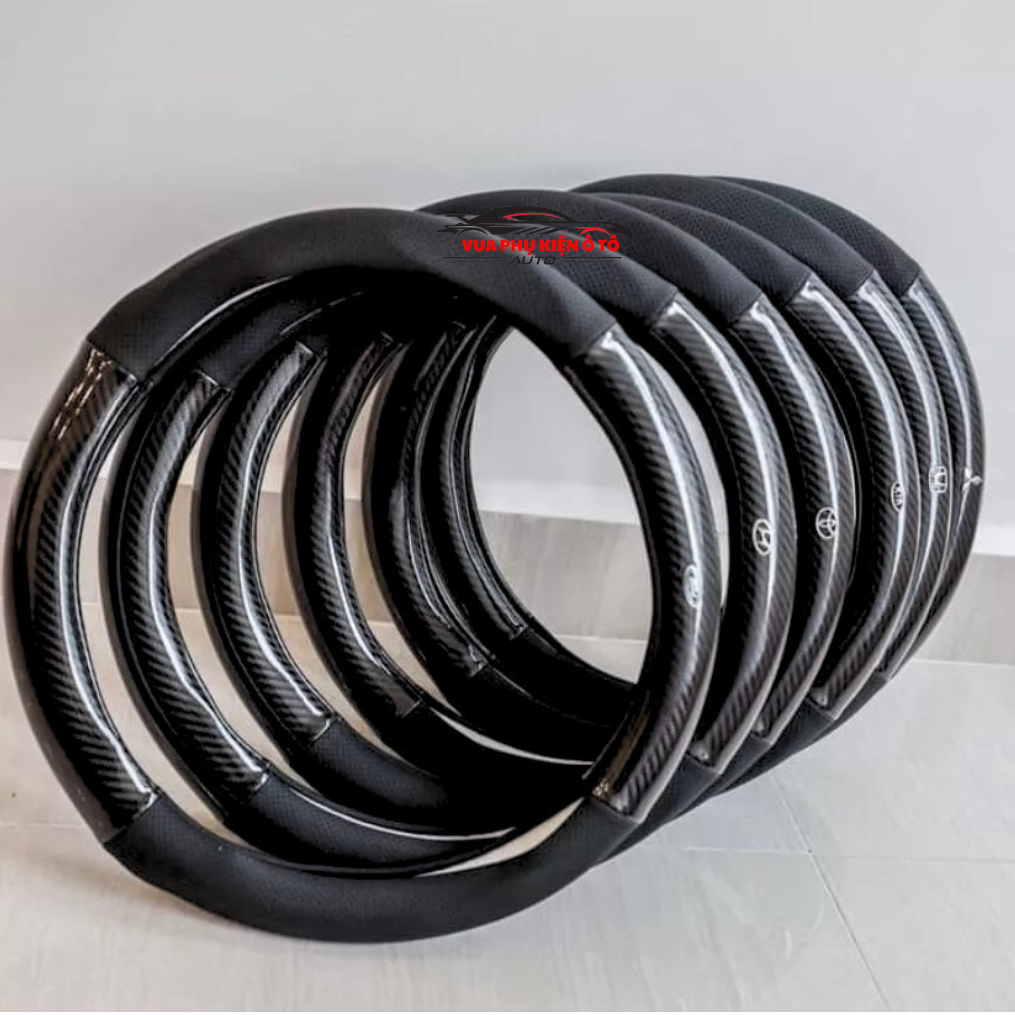 Bọc vô lăng carbon 4s cao cấp kèm logo Hãng