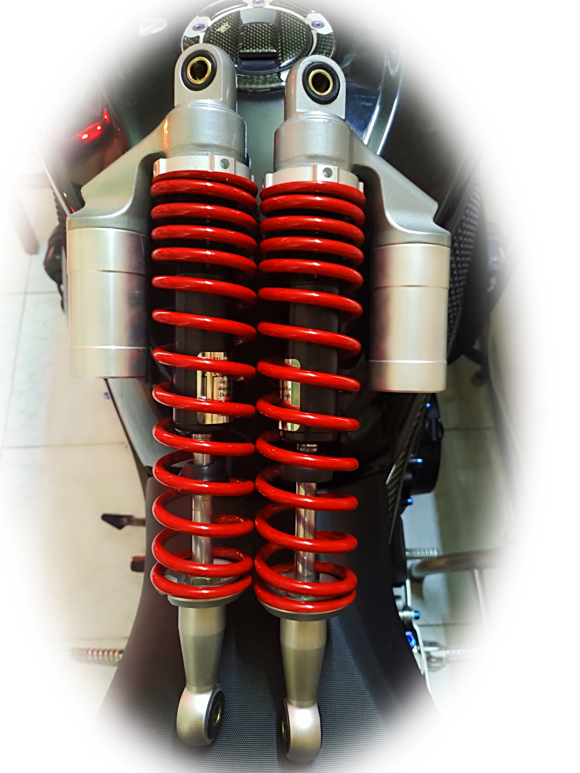 PHUỘC SAU BÌNH DẦU ĐỘ CHO TRACKER, CAFE RACER 400mm