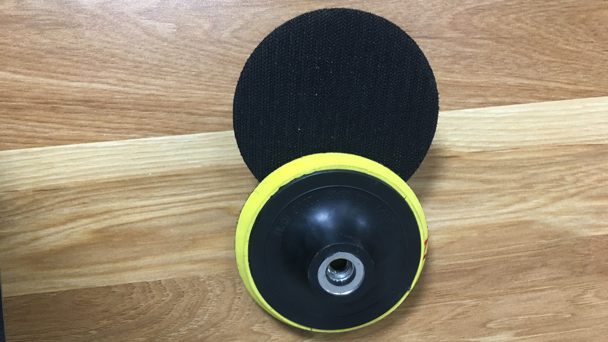 Đế Dán Chà Nhám size từ 100mm đến 180mm (1 cái ) | GIA HÒA