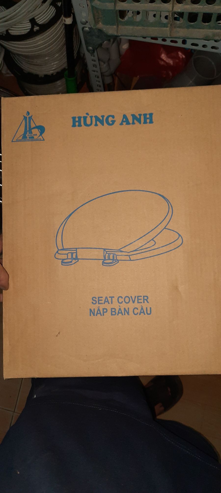 Nắp bồn cầu thay thế