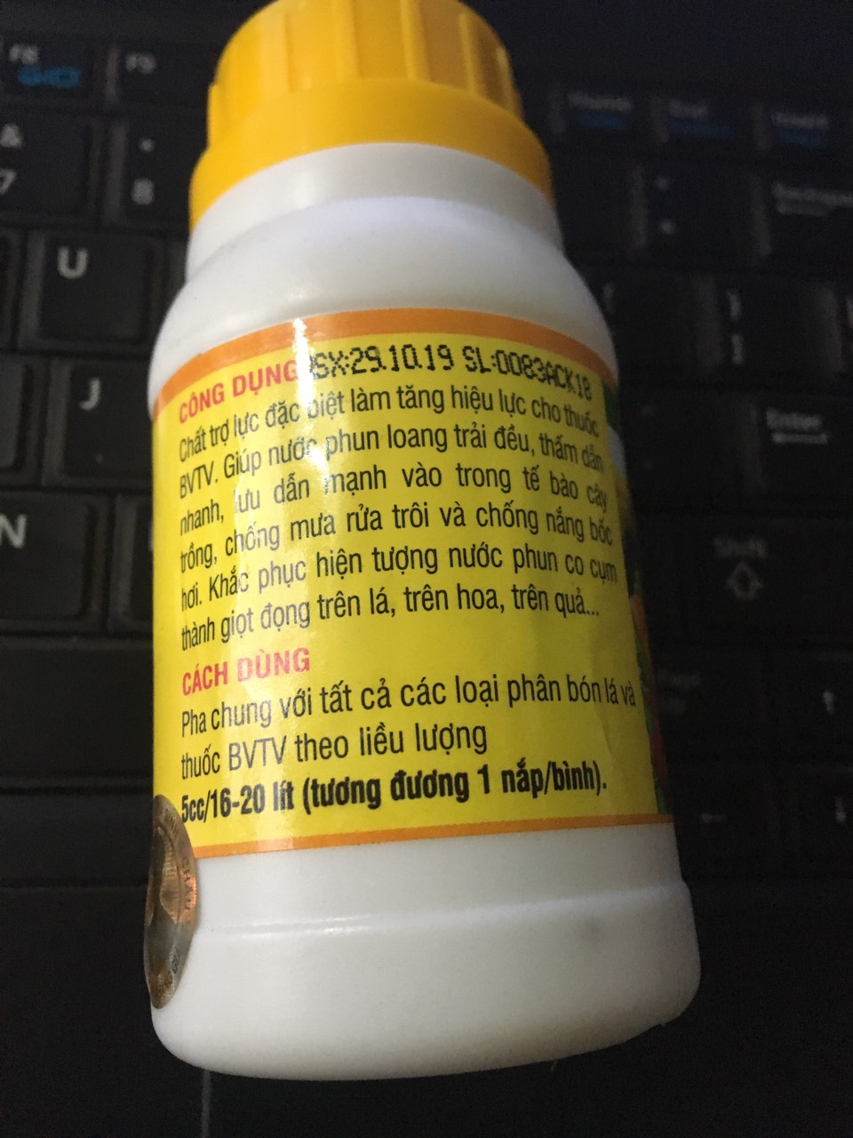 Chất Lưu Dẫn Đại bàng bám dính