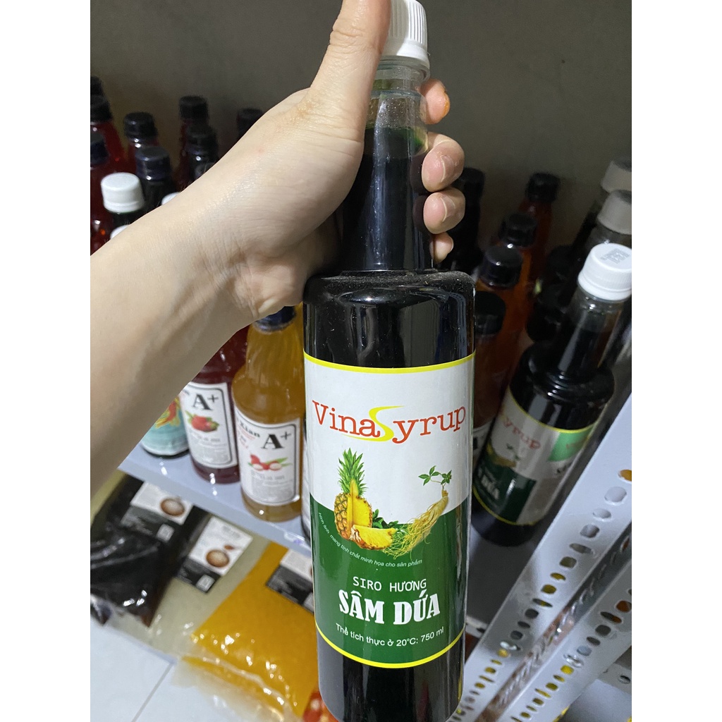 Siro Sâm Dứa Vina Syrup - Chai 700ml