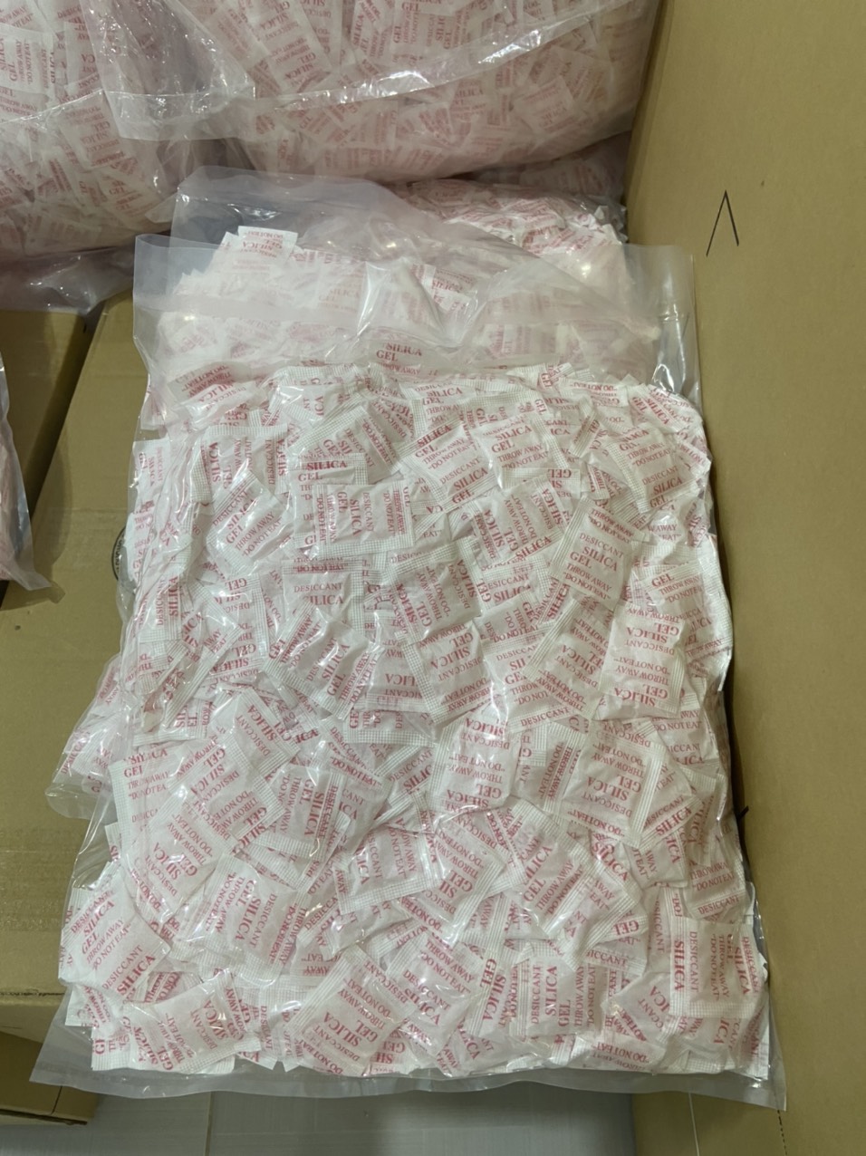 Gói hút ẩm loại 1gram đỏ(1kg)