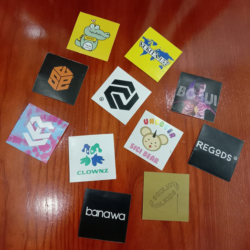 [HCM]Sticker dán các local brand (chuẩn cao cấp 1-1) (vukita157)