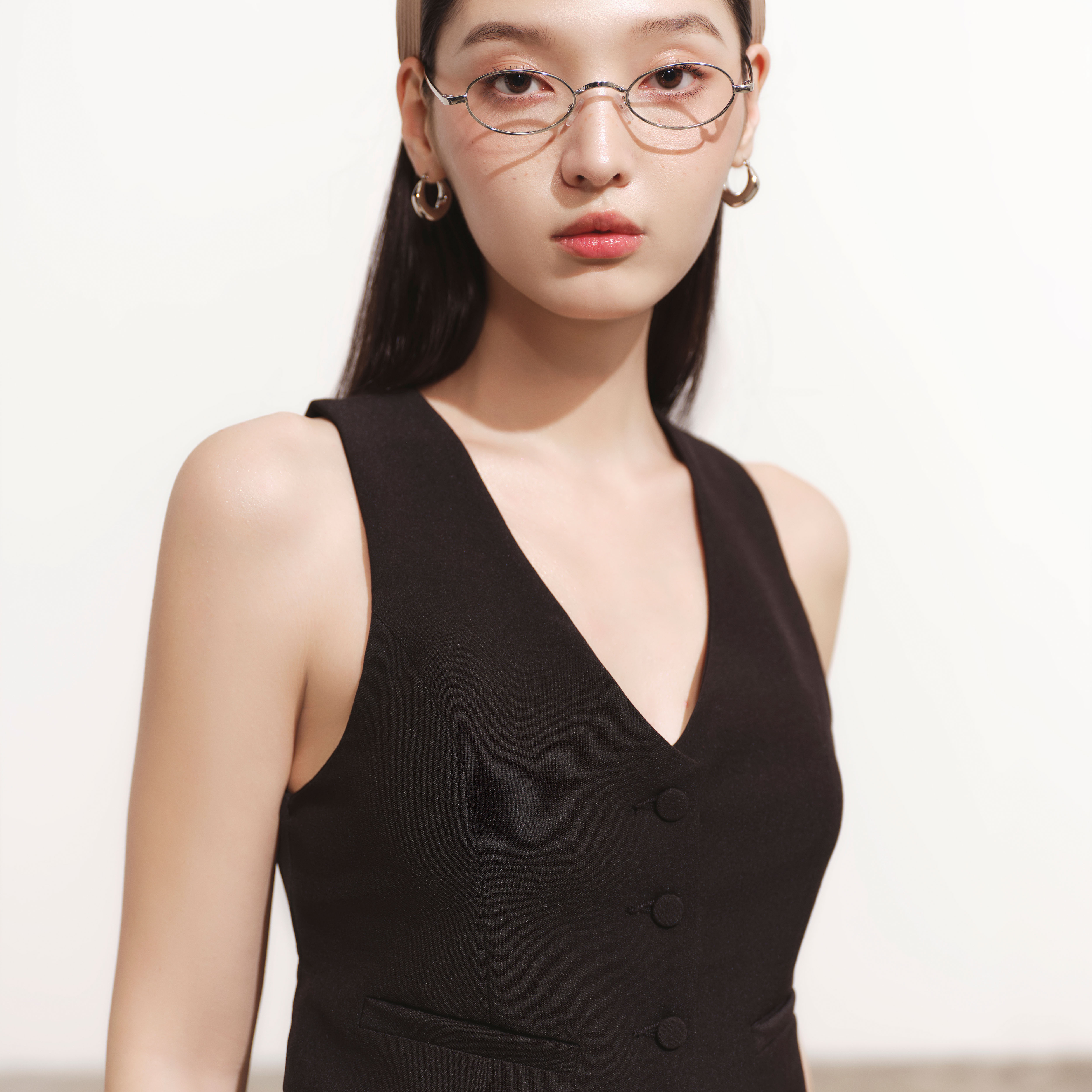DOTTIE - Áo gi lê dáng lửng - Đen - T0748