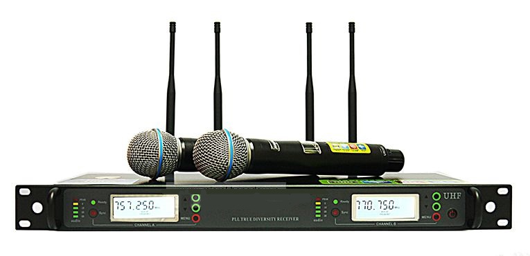 [HCM][Trả góp 0%]MICRO KHÔNG DÂY UR-24D