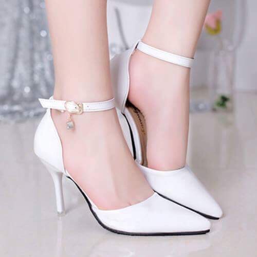 Giày sandal bit mũi gót nhọn cao 7 phân có size lớn 41 42 43