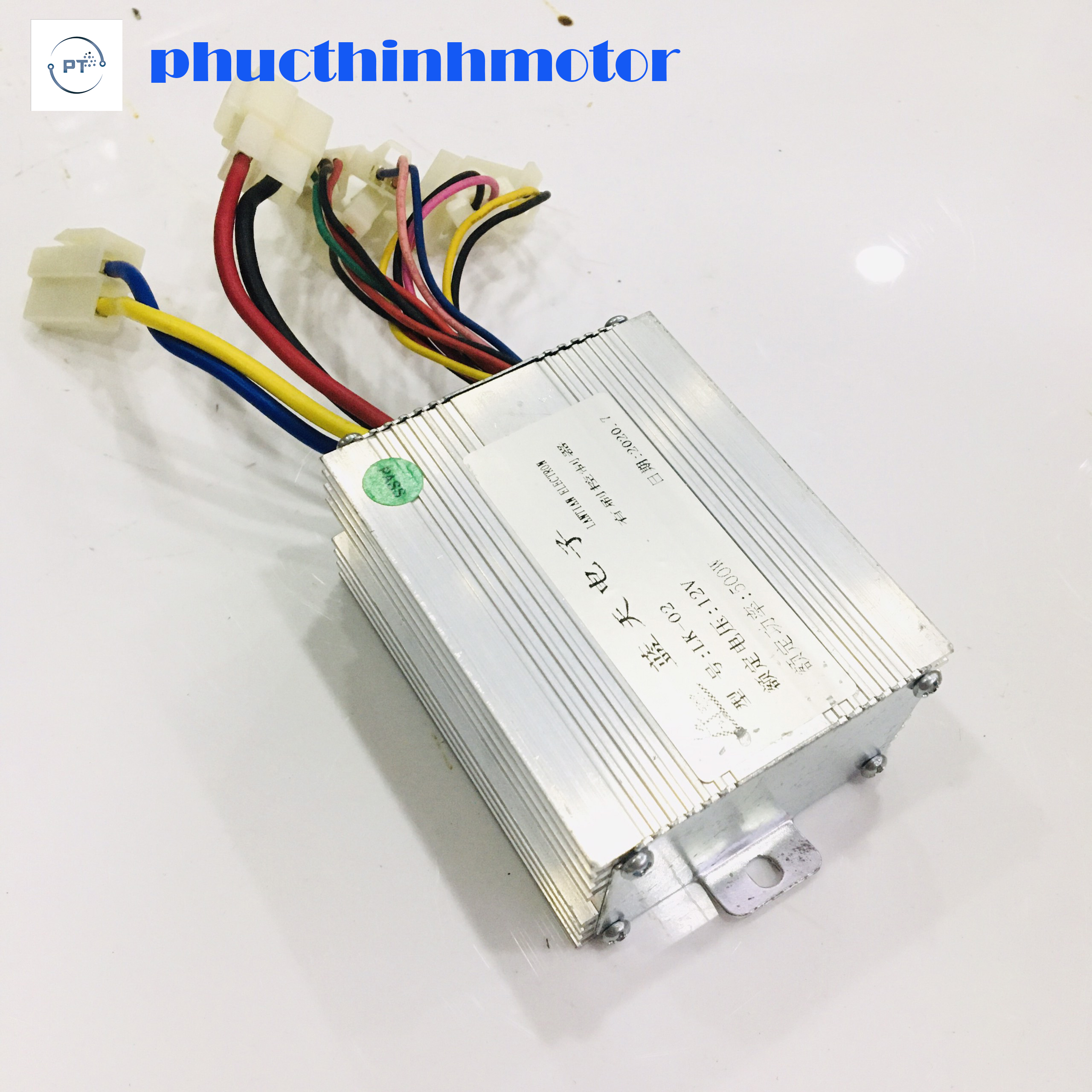 IC 12V 550W CHỔI THAN