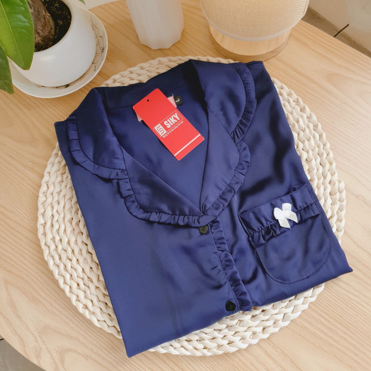 Bộ pijama nữ lửng SIKY chất lụa satin - BN07