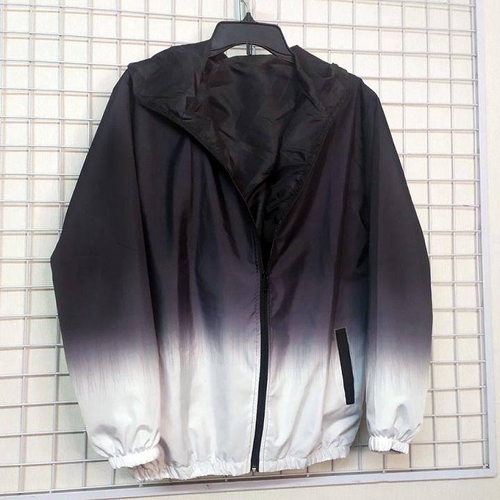 [HCM]ÁO KHOÁC DÙ NHẸ NỮ CHẤT LIỆU DÙ NGOẠI LOANG MÀU TRẮNG & ĐEN THIẾT KẾ KIỂU HÀN QUỐC SIÊU HOT DÀNH CHO CÁC BẠN GÁI TP46