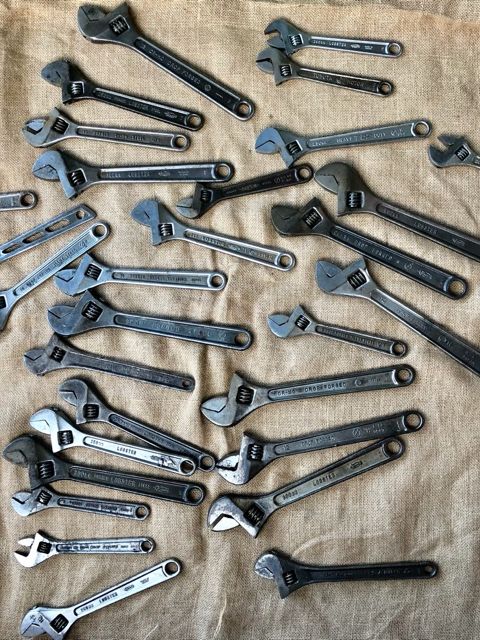 Mỏ lết Nhật bãi đủ cỡ - Made in Japan