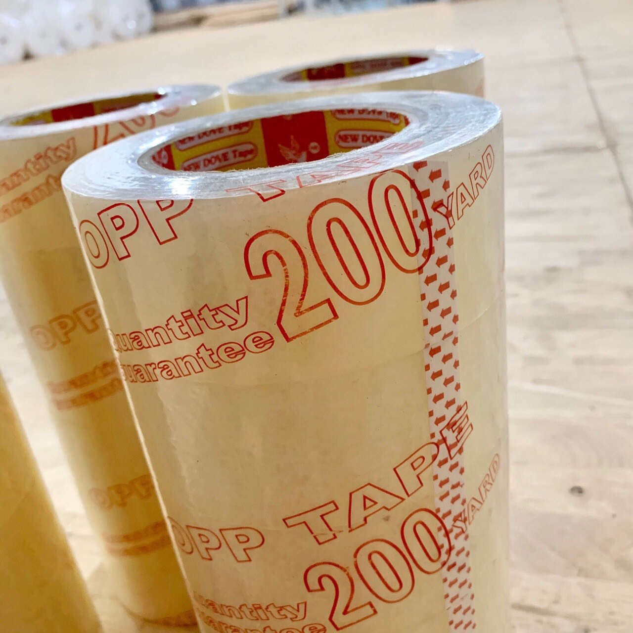 Cuộn băng keo gói hàng loại 200 yard N85