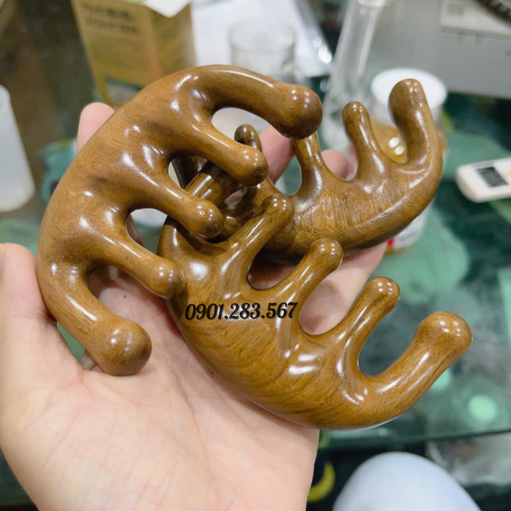 Lược gỗ đàn hương