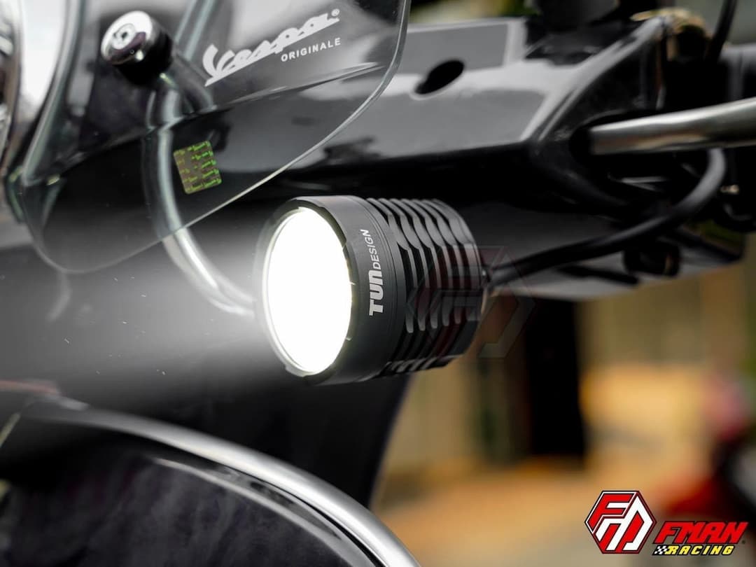 ĐÈN TRỢ SÁNG LED TUN 30 CHÍNH HÃNG