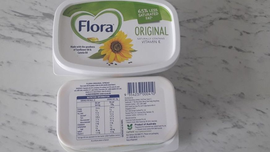 SHIP HCM - BƠ THỰC VẬT FLORA 250GR - 00410