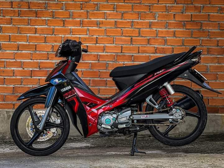 Tem dán xe sirius đen đỏ mẫu zin 2023