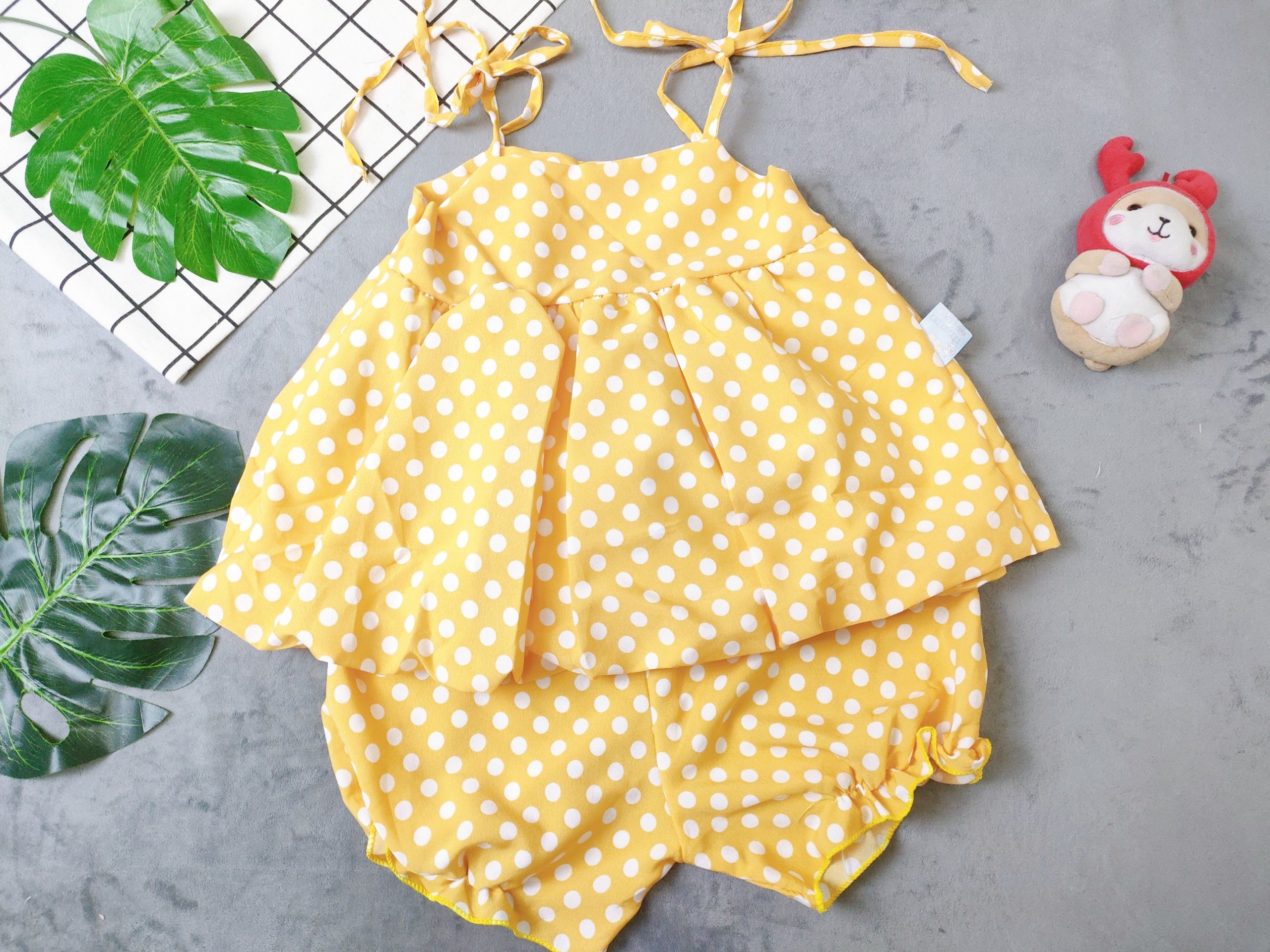 Bộ Lụa  Xếp Li Cột Dây Bé (6-18kg) (giao màu ngẫu nhiên)