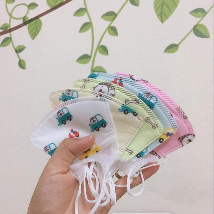 Set 5 khẩu trang 3 lớp chống bụi, kháng khuẩn cho bé
