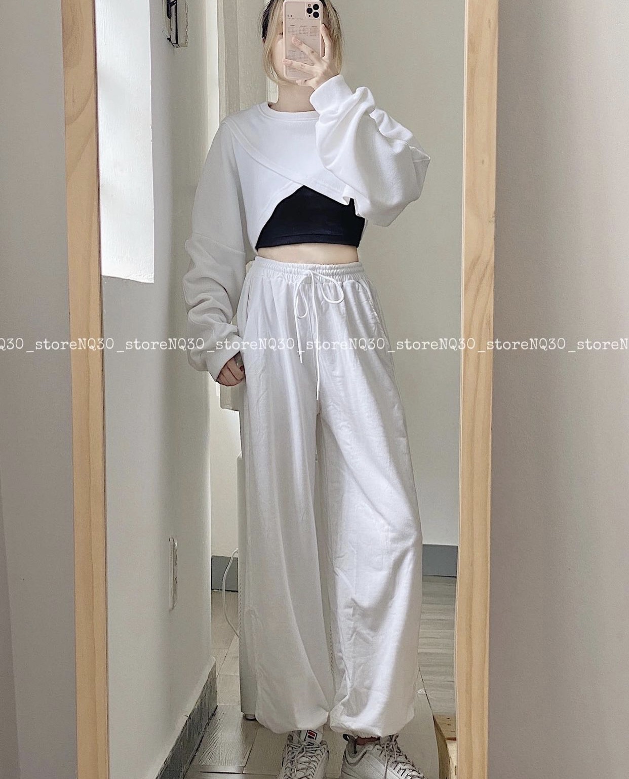 Set Quần Jogger Trơn + Set 2 Món Áo Croptop Đắp Chepo