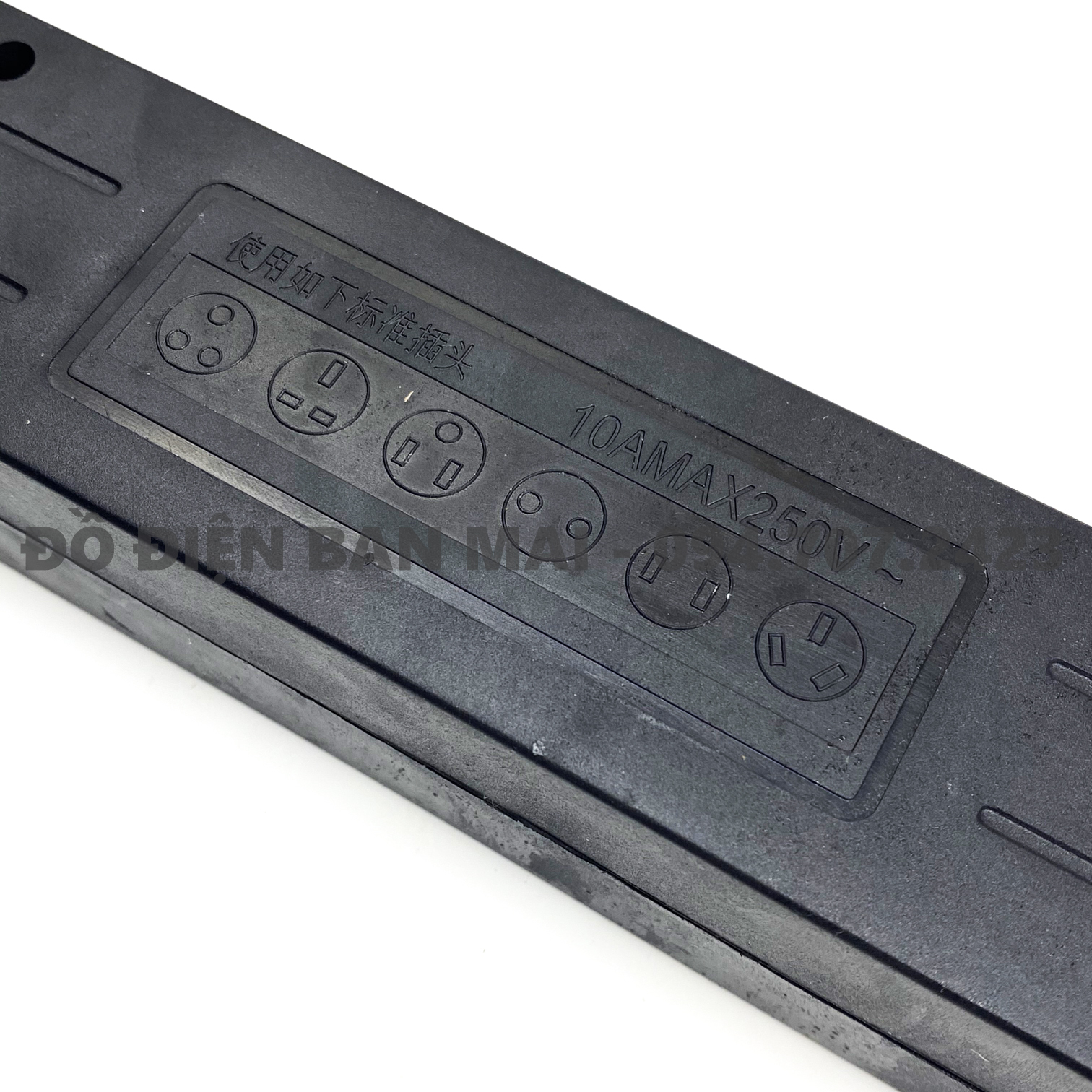 Ổ cắm bắt tủ rack 19 inch