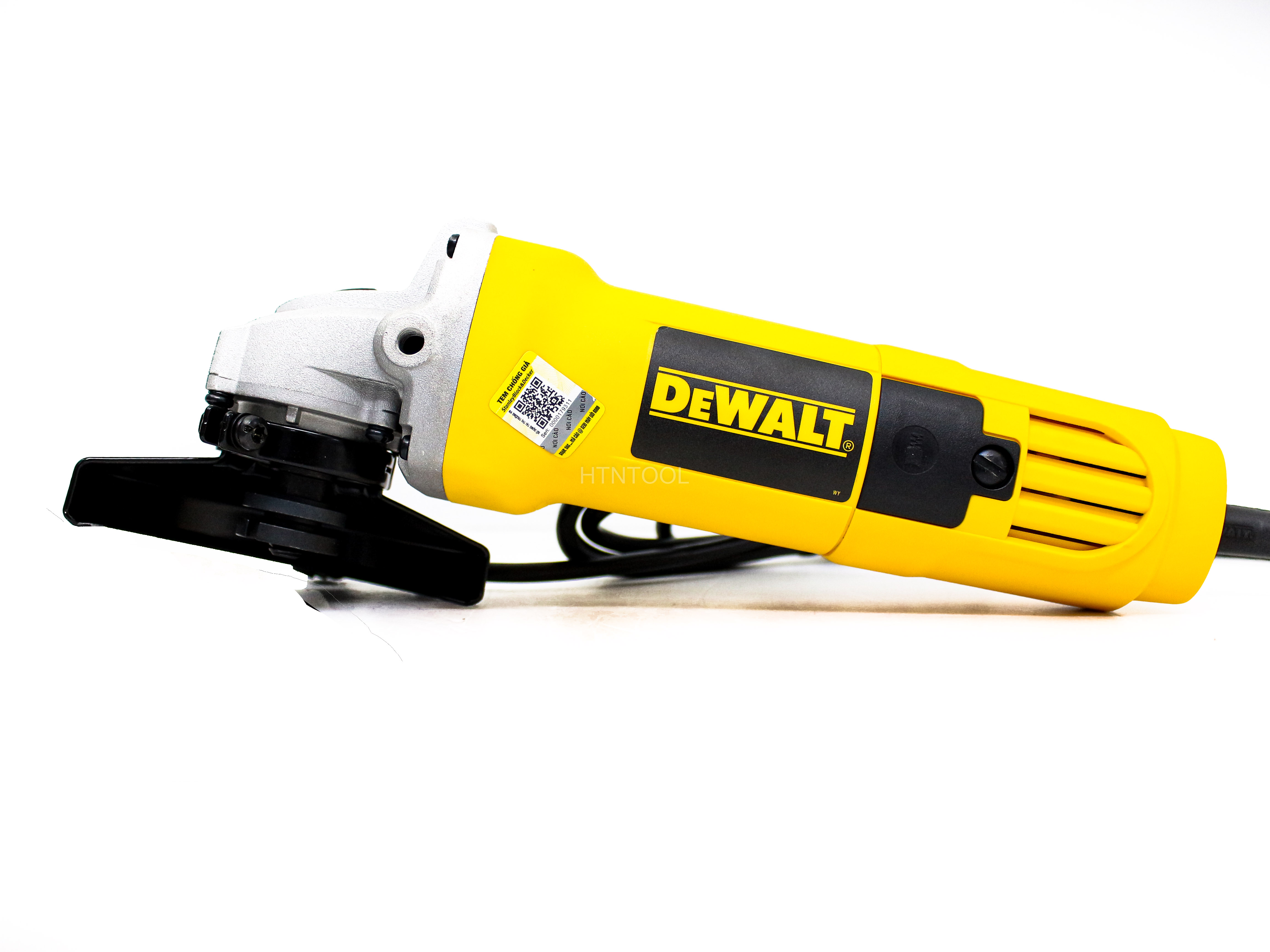 Máy mài cầm tay 710W DeWalt DW810B-B1