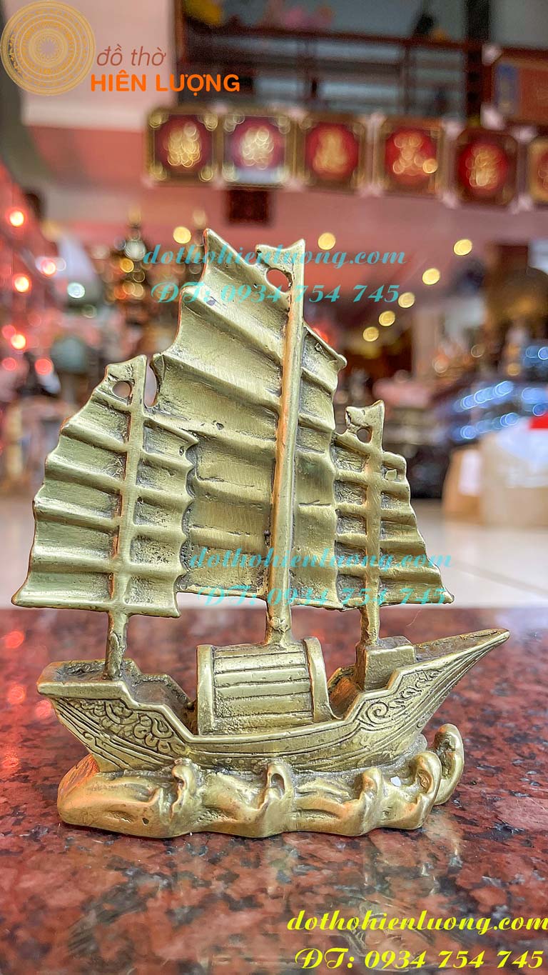 Thuyền Buồm Đầu Rồng Phong Thủy Bằng Đồng 3 Cỡ