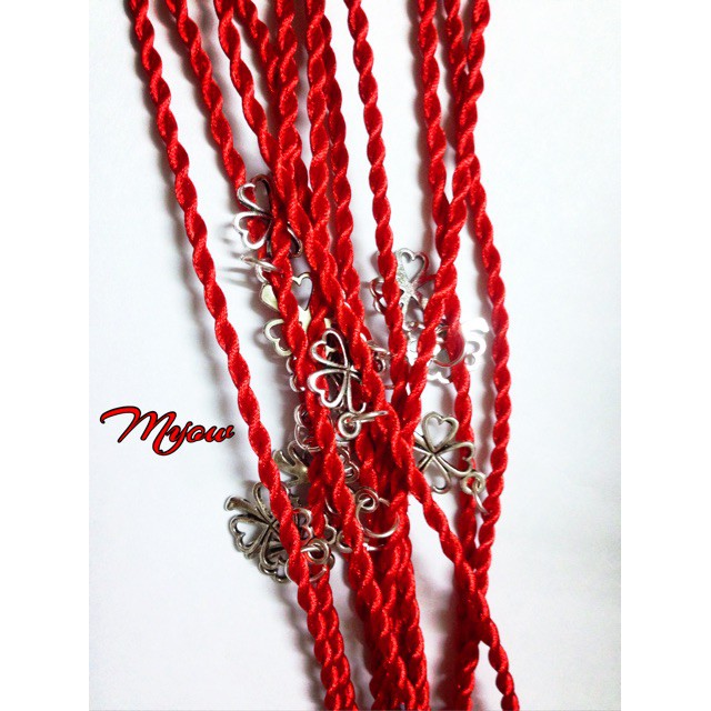 Vòng Tay Chỉ Đỏ May Mắn Mix Cỏ 4 Lá