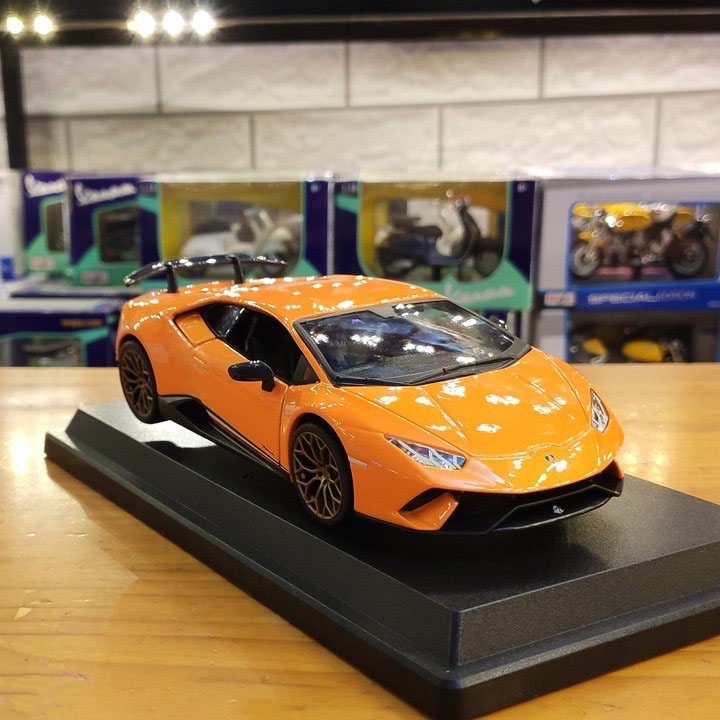 Mô hình xe Lamborghini Huracan Performance 1:24 Bburago