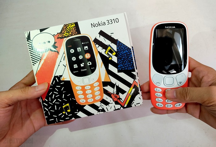 Điện thoại độc 3310 giá rẻ có 2 sim pin khủng