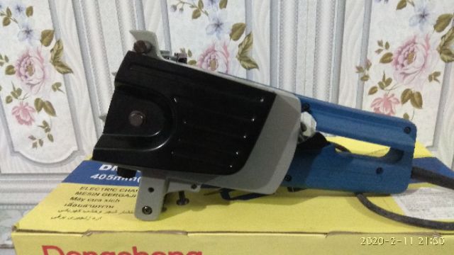 Máy cưa xích chạy điện Dongcheng DML02-405