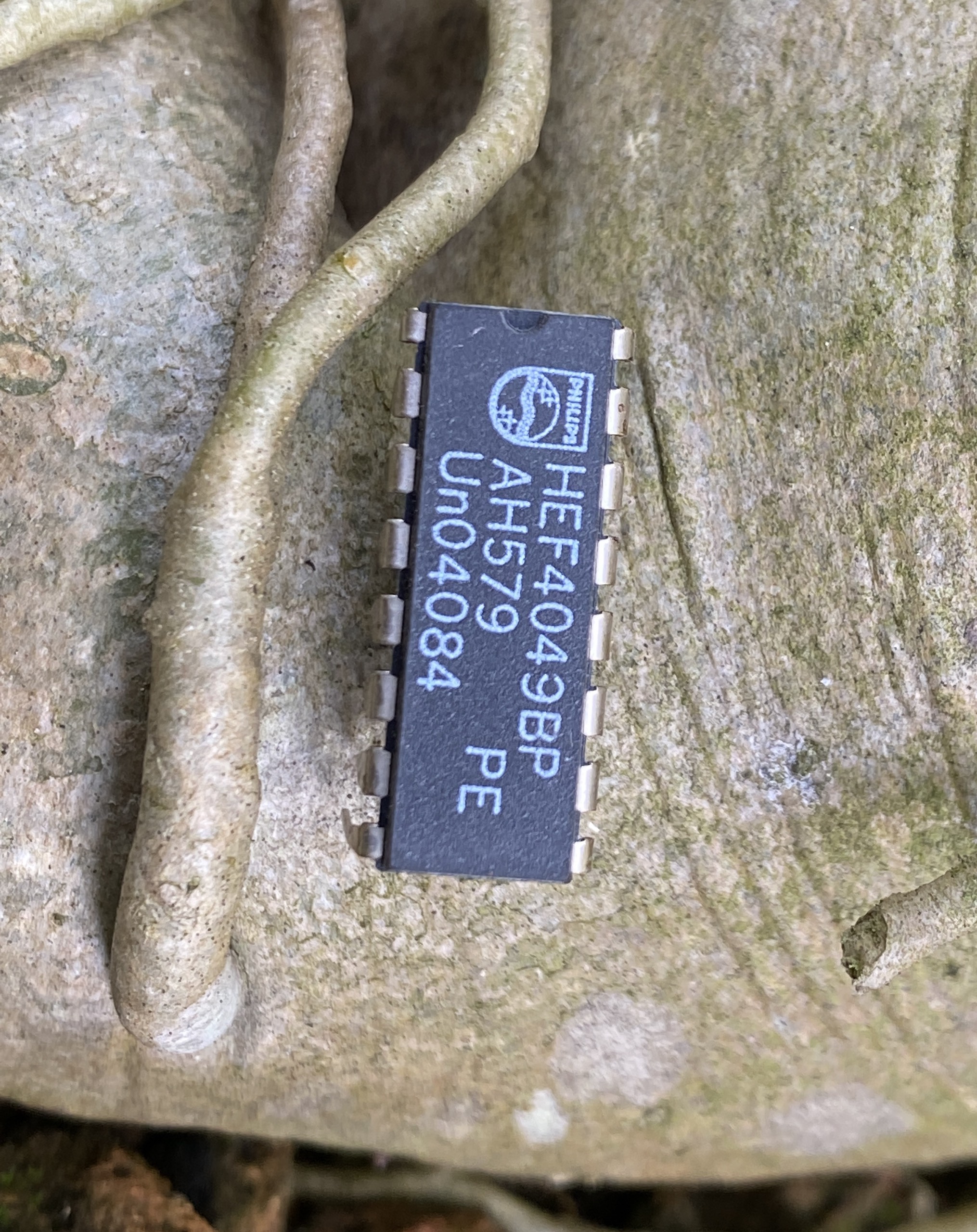 CD4049 hàng chính hãng philip dùng cho class D